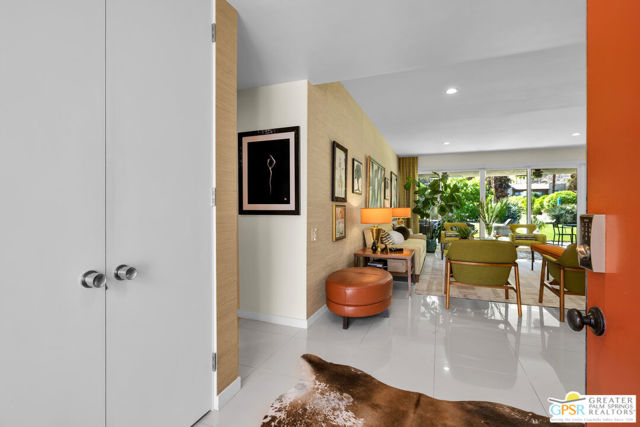 2285 S Calle Palo Fierro, Palm Springs, CA 92264
