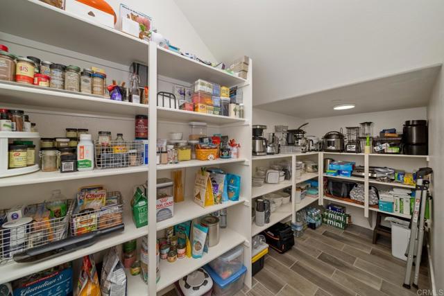 Detail Gallery Image 9 of 69 For 35764 Bay Morgan Lane, Fallbrook,  CA 92028 - 4 Beds | 3/1 Baths