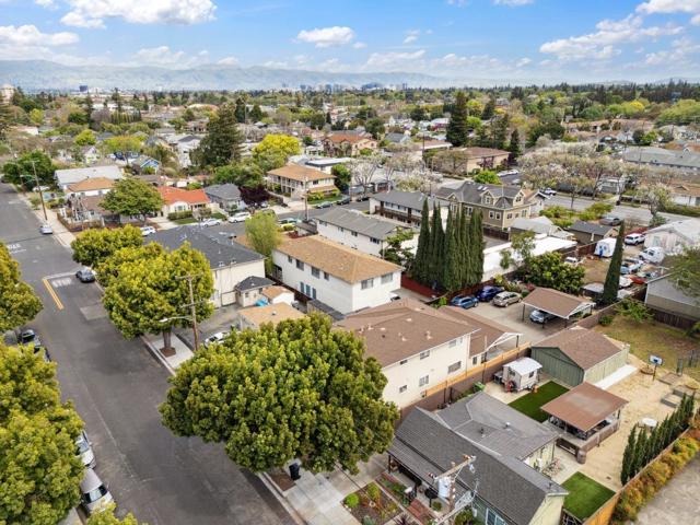 684 Lincoln Street, Santa Clara CA: https://media.crmls.org/mediaz/64832abd-443b-46f2-86e7-405317e3cf12.jpg