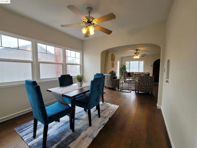 3504 68Th Ave, Oakland CA: https://media.crmls.org/mediaz/6483ded1-a589-43da-8b1a-642d7b262dab.jpg