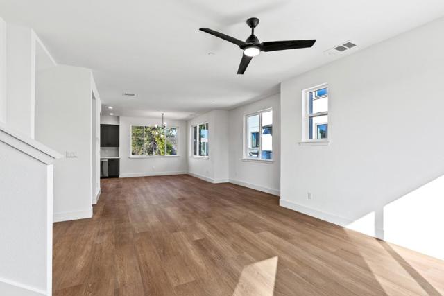 939 Woodside Road, Redwood City CA: https://media.crmls.org/mediaz/648460db-dcef-4c3b-9199-dc83beb05e2c.jpg