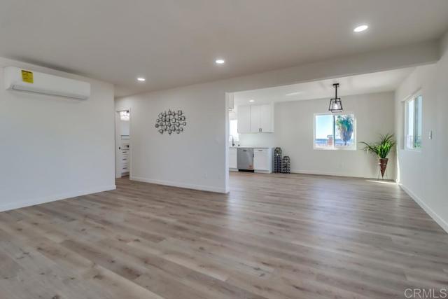 Home for Sale in Spring Valley