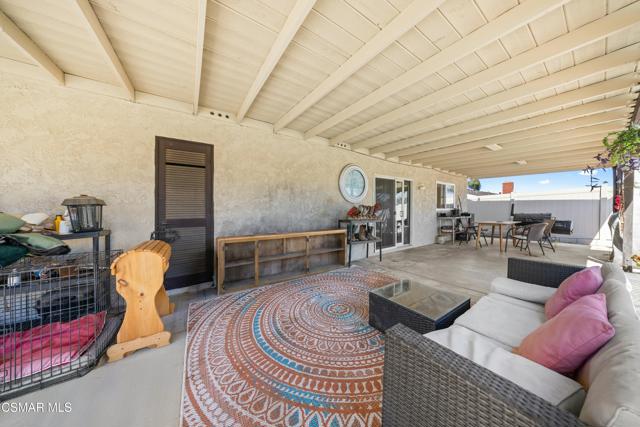 4931 Roundup Road, Norco CA: https://media.crmls.org/mediaz/6484c66d-7052-47de-a780-71c8581adaaf.jpg