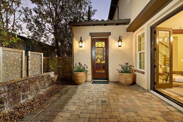 Detail Gallery Image 2 of 43 For 6591 Halite Place, Carlsbad,  CA 92009 - 5 Beds | 5/1 Baths