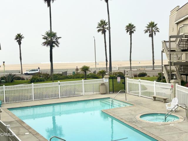 Detail Gallery Image 6 of 28 For 250 E Surfside Dr, Port Hueneme,  CA 93041 - 2 Beds | 1/1 Baths