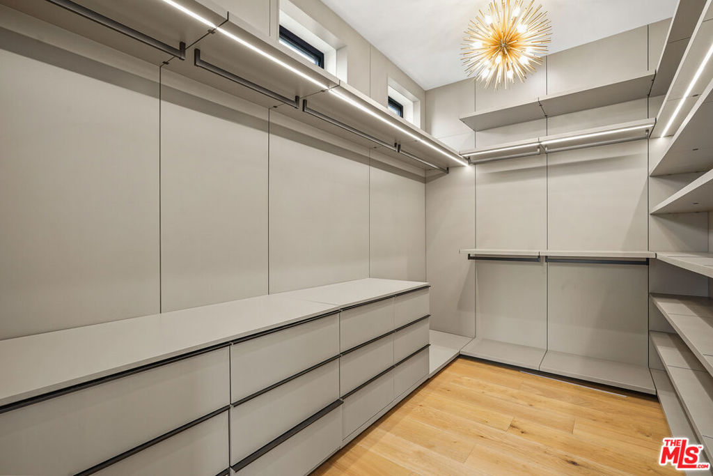 MLS #24467563 image #12