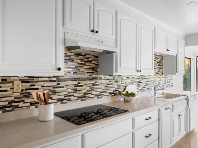 209 Calcita Drive, Santa Cruz CA: https://media.crmls.org/mediaz/6485ebf4-39ef-4724-8183-4b86d0a37de3.jpg