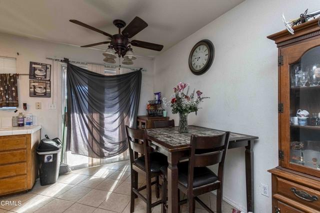 4203 Noella Road, Bakersfield CA: https://media.crmls.org/mediaz/64867d8b-fe3a-474a-a46c-a5f524838317.jpg