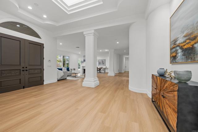 18150 Via Ascenso, Rancho Santa Fe CA: https://media.crmls.org/mediaz/64867ee3-2ed0-43f0-8cd7-32ec508f2803.jpg