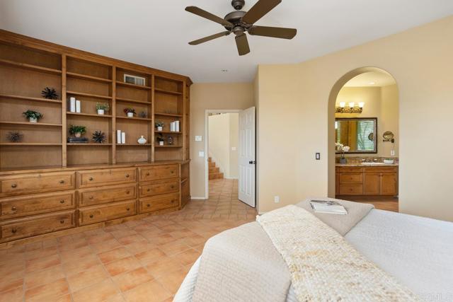 Detail Gallery Image 26 of 49 For 6059 Deerford Row, La Jolla,  CA 92037 - 3 Beds | 2/1 Baths