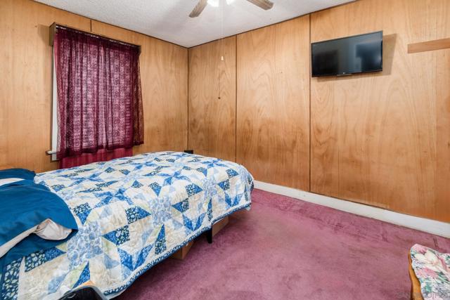 2925 Franklin Ave, San Diego CA: https://media.crmls.org/mediaz/6487bda8-1a31-4c7f-81bf-012408f8c53e.jpg