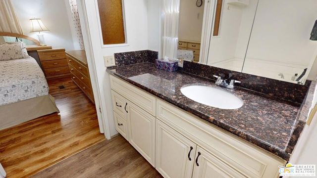 18555 Roberts Road, Desert Hot Springs CA: https://media.crmls.org/mediaz/6487e985-4e28-49f5-bb1e-38472eb73996.jpg