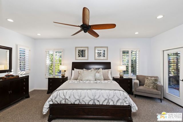 535 E Via Colusa, Palm Springs CA: https://media.crmls.org/mediaz/64890011-94ac-4990-a2c2-06d2b473adbe.jpg