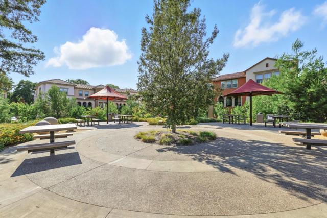 930 Highland Terrace, Sunnyvale CA: https://media.crmls.org/mediaz/64896ce9-d510-41cd-b5da-371d25d48ab0.jpg