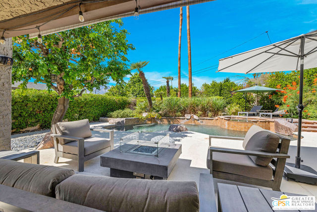 20 Kevin Lee Lane, Rancho Mirage CA: https://media.crmls.org/mediaz/648acde4-7ec3-45d2-9d80-cf01eaabad09.jpg