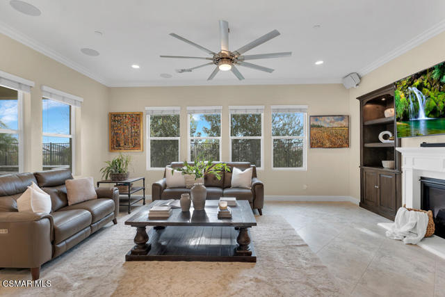 Image 20 of 93 For 6894 Copper Creek Place