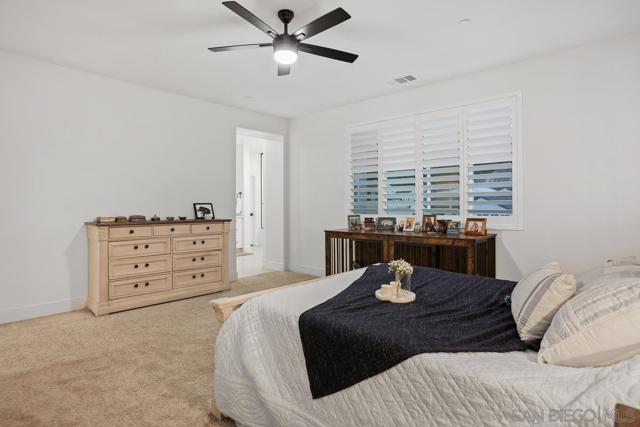 35505 Orchard Trails, Fallbrook CA: https://media.crmls.org/mediaz/648b4a47-4fde-443c-a8a0-2c1377750d40.jpg