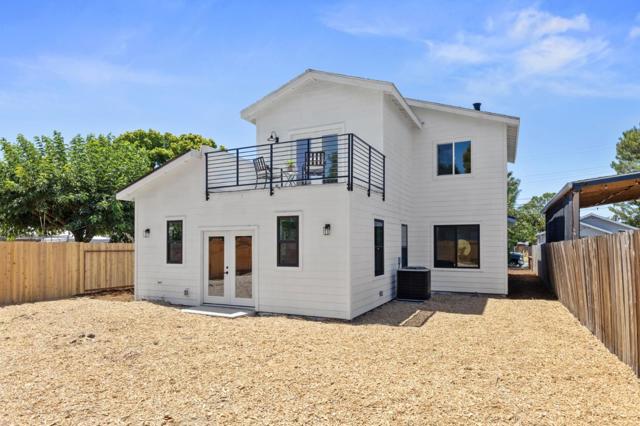 466 N 18th Street, San Jose CA: https://media.crmls.org/mediaz/648e21f1-7fe8-402d-a510-59c2ad9578a5.jpg