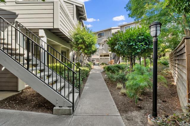 6893 Chantel Court, San Jose CA: https://media.crmls.org/mediaz/648f1635-597b-40ea-aacd-fc5d0b70a1c1.jpg