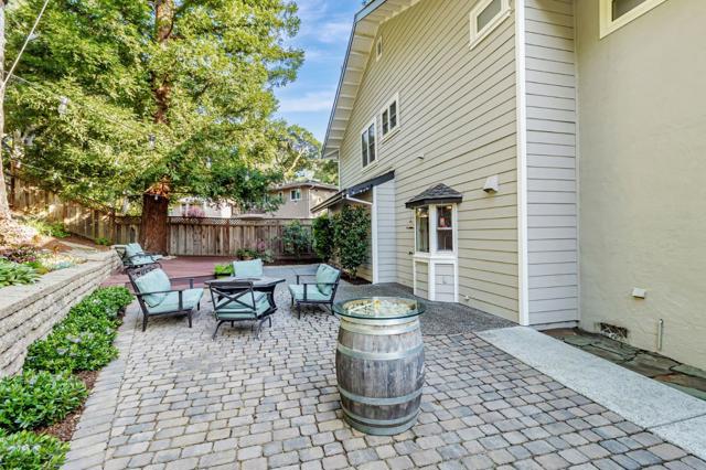 2940 San Juan Boulevard, Belmont CA: https://media.crmls.org/mediaz/648f3038-b1c5-4a22-abc8-60d2dc960e10.jpg
