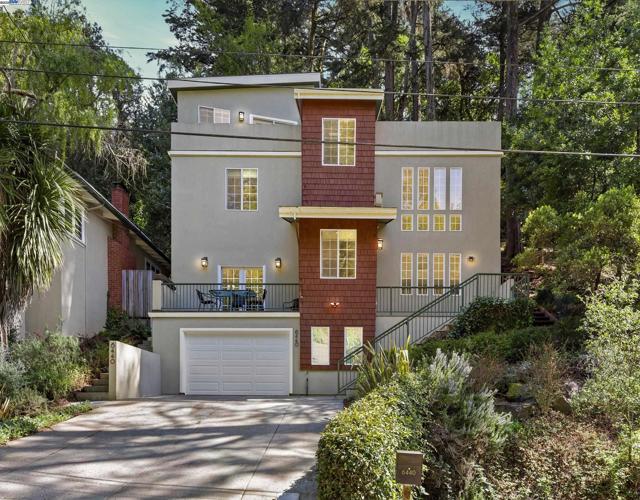 6440 Longcroft Dr, Oakland CA: https://media.crmls.org/mediaz/648f55f5-095d-42ef-aa7f-ef2c3d79dabe.jpg