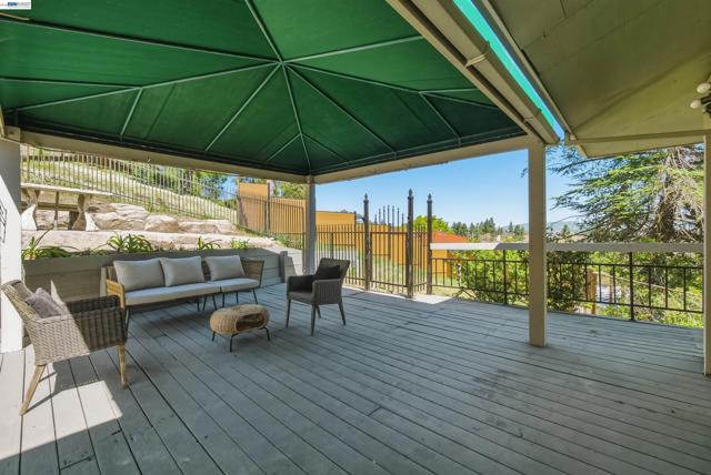 Image 43 of 60 For 536 Golf Club Rd