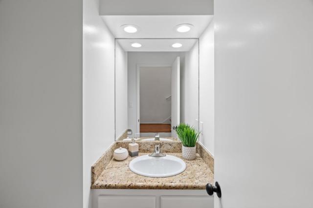 2146 Sand Hill Road, Menlo Park CA: https://media.crmls.org/mediaz/649076f0-1398-4048-80db-8dd9018fc116.jpg