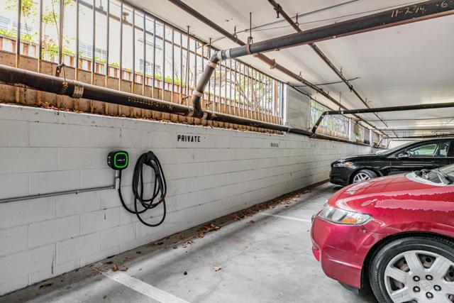 58 N El Camino Real, San Mateo CA: https://media.crmls.org/mediaz/6490fca2-9030-4b37-97aa-70c479a9570e.jpg