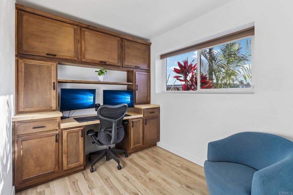 2852 Yvonne St - photo 19