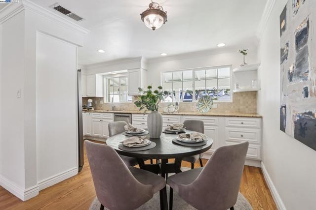 35120 Cardiff Street, Newark CA: https://media.crmls.org/mediaz/6492759a-b8f1-4710-a484-00c327a6c883.jpg
