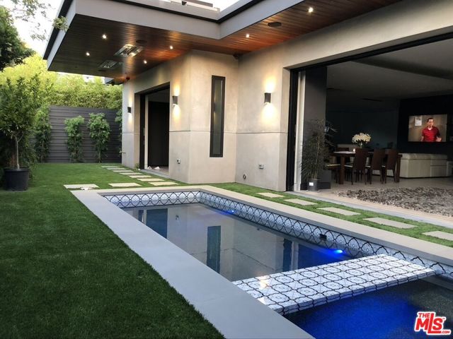 1625 18th Street, Manhattan Beach, California 90266, 4 Bedrooms Bedrooms, ,5 BathroomsBathrooms,Residential,For Sale,18th,26655945