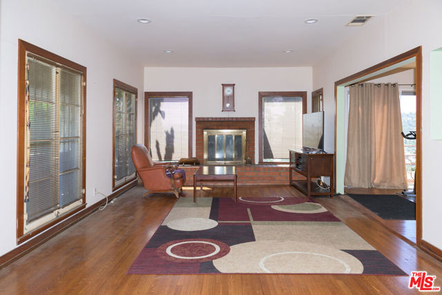 Image 2 for 990 Montecito Dr, Los Angeles, CA 90031