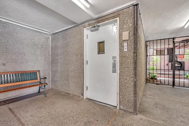 2601 College Avenue, Berkeley CA: https://media.crmls.org/mediaz/6494a260-b38d-4614-8ec0-c7e86fc3a842.jpg