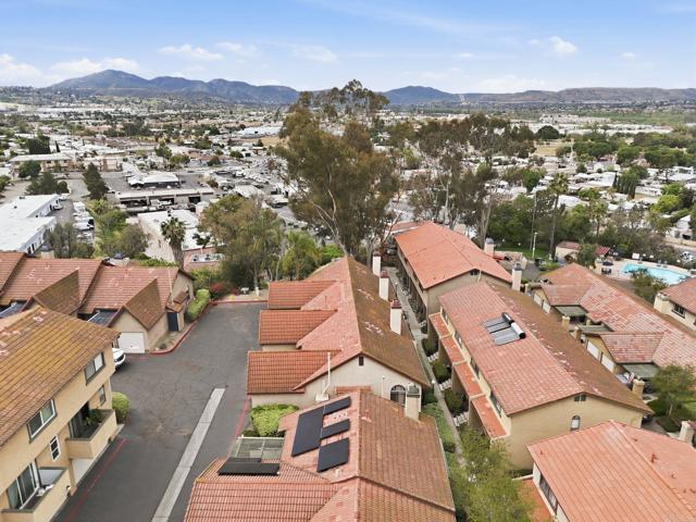 Detail Gallery Image 38 of 43 For 10794 Jeanne #UNIT F,  Santee,  CA 92071 - 2 Beds | 2/1 Baths