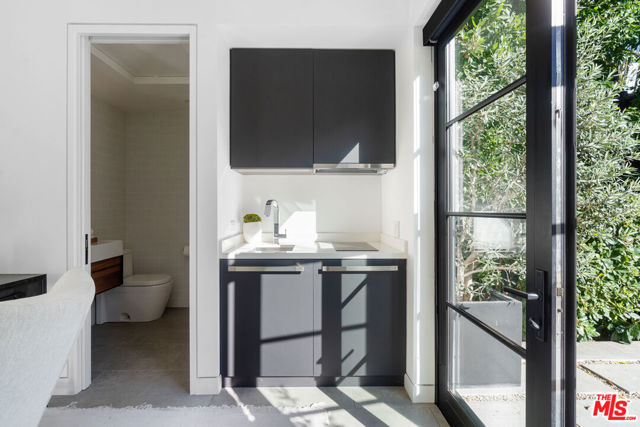 1146 Sierra Alta Way, Los Angeles CA: https://media.crmls.org/mediaz/649508c4-9b10-4f41-af41-d82687d4a898.jpg