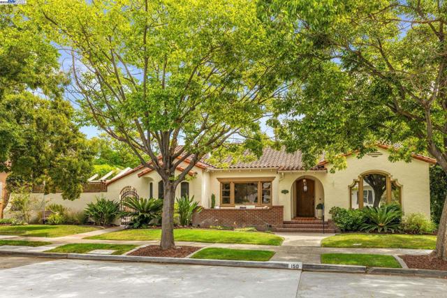150 Ayer Ave, San Jose CA: https://media.crmls.org/mediaz/64955a2b-caab-419f-9165-717b4c5691ad.jpg
