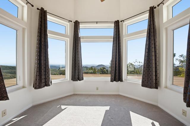 Detail Gallery Image 33 of 49 For 17345 Iron Mountain Dr, Poway,  CA 92064 - 4 Beds | 3/1 Baths