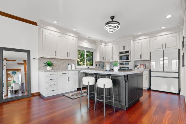 17 Kite Hill Road, Santa Cruz CA: https://media.crmls.org/mediaz/6496b8cd-60f7-4df3-8a6b-56115fffbc7e.jpg