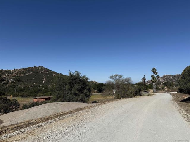 0 Highland Valley Road, Ramona CA: https://media.crmls.org/mediaz/6496de3b-952a-4f43-b7f3-4d33dec70f8d.jpg