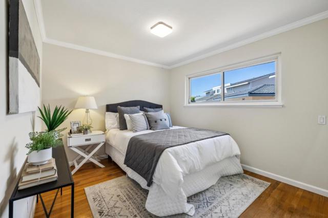 334 Sunfish Court, Foster City CA: https://media.crmls.org/mediaz/649739ae-d794-4f27-9322-7f32c154d8c5.jpg