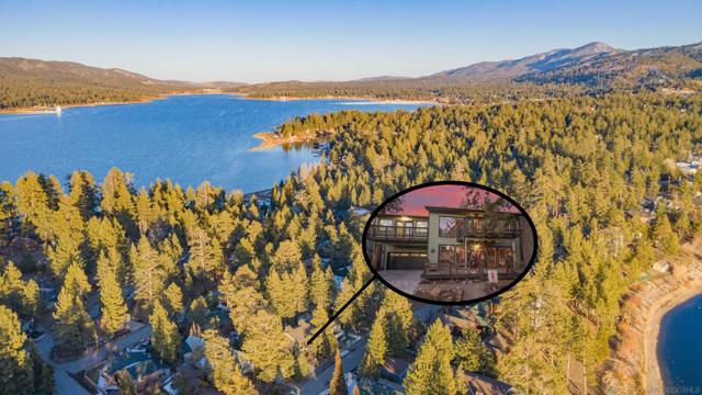 39470 Lake Dr, Big Bear CA: https://media.crmls.org/mediaz/64973a5d-963f-4c00-b58e-963cba5b496b.jpg