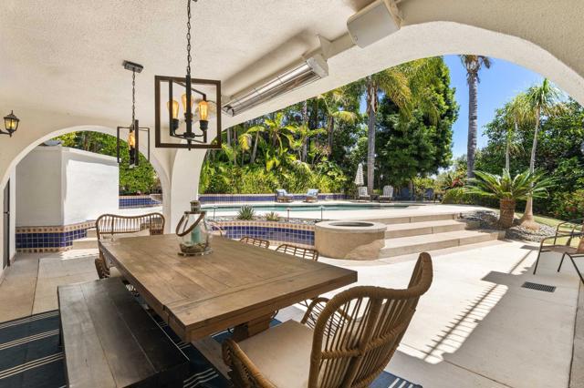 Detail Gallery Image 28 of 38 For 2154 Ranch View Terrace, Encinitas,  CA 92024 - 5 Beds | 4/2 Baths