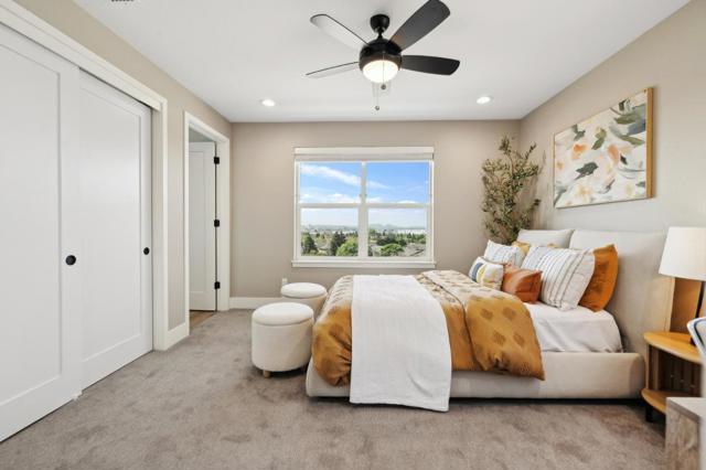 138 Skyline Vista Way, Watsonville CA: https://media.crmls.org/mediaz/64977b95-2fd5-488e-84be-797180124892.jpg