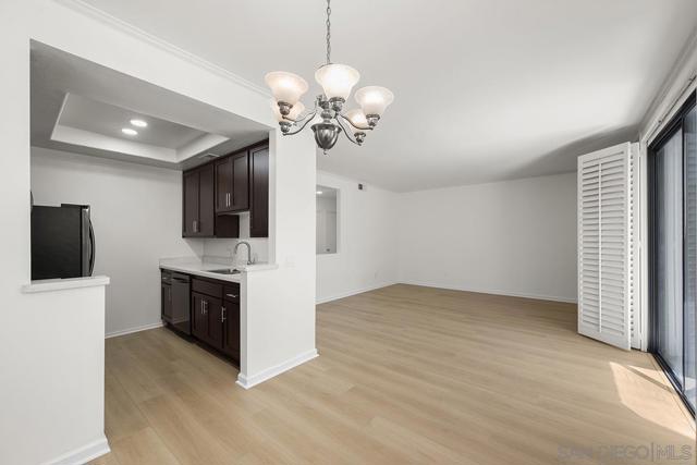 701 Kettner Blvd, San Diego CA: https://media.crmls.org/mediaz/6497c5b0-c1d0-43c7-8ff9-7f0416425143.jpg