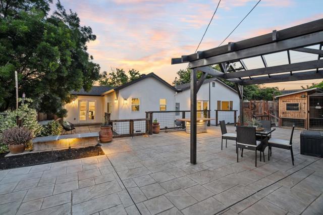 4975 Howes Lane, San Jose CA: https://media.crmls.org/mediaz/6497d049-c563-47f5-8bc2-66b02b79d21a.jpg