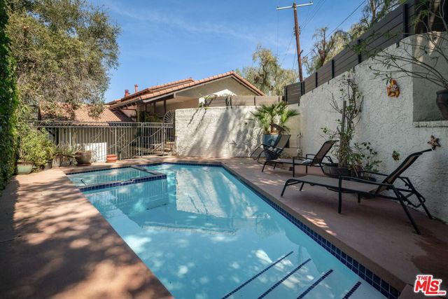 4713 Bedel Street, Woodland Hills CA: https://media.crmls.org/mediaz/64986b65-c01f-481c-90c3-a2e20e10c317.jpg