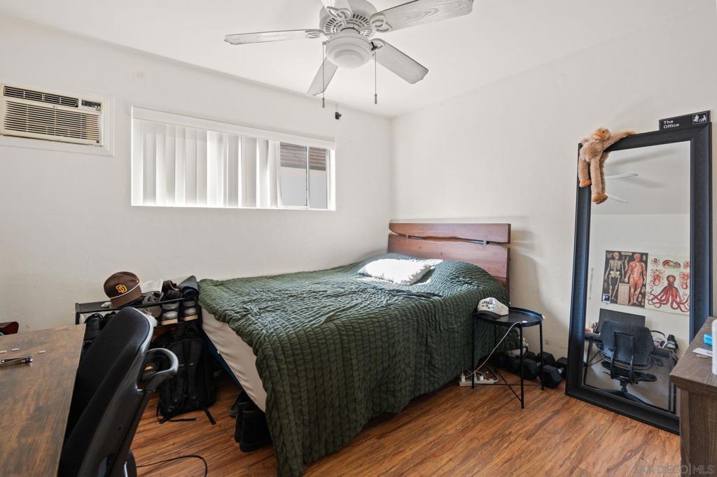 MLS #250042856SD image #14