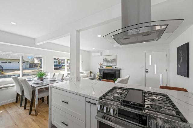 2951 MANOS DRIVE, San Diego CA: https://media.crmls.org/mediaz/649a43be-8025-489b-8ab7-06a1ebac97e3.jpg