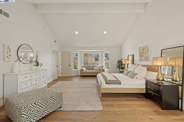 25 Mackenzie Pl, Danville CA: https://media.crmls.org/mediaz/649b7617-2e87-4e14-a88d-c059c15abee1.jpg
