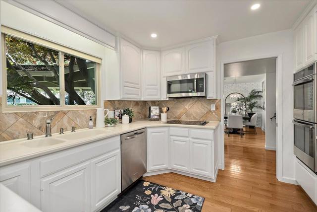 216 Montclair Road, Los Gatos CA: https://media.crmls.org/mediaz/649cff9d-07ed-4c23-ba21-73ad4d67cb13.jpg